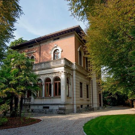 Villa Confalonieri Манделло-дель-Ларіо Екстер'єр фото