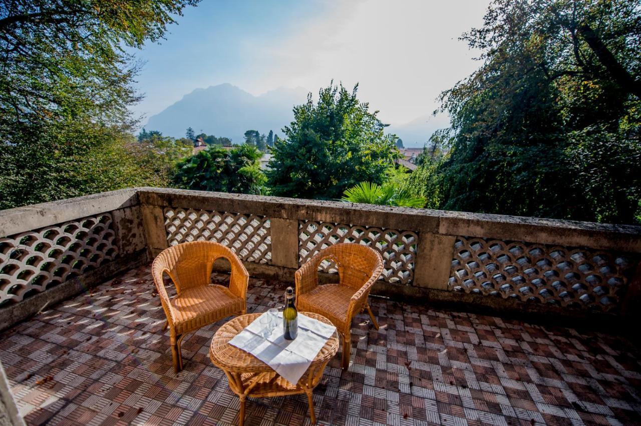Villa Confalonieri Манделло-дель-Ларіо Номер фото