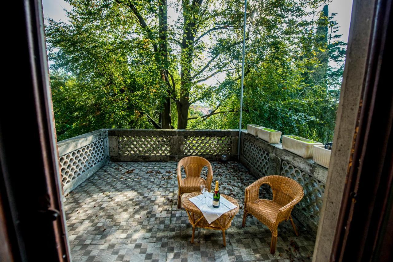 Villa Confalonieri Манделло-дель-Ларіо Екстер'єр фото